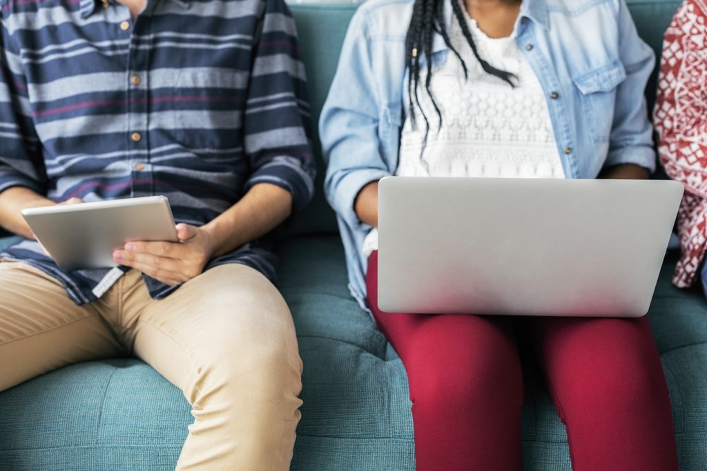 Will online learning and technology replace attending college?