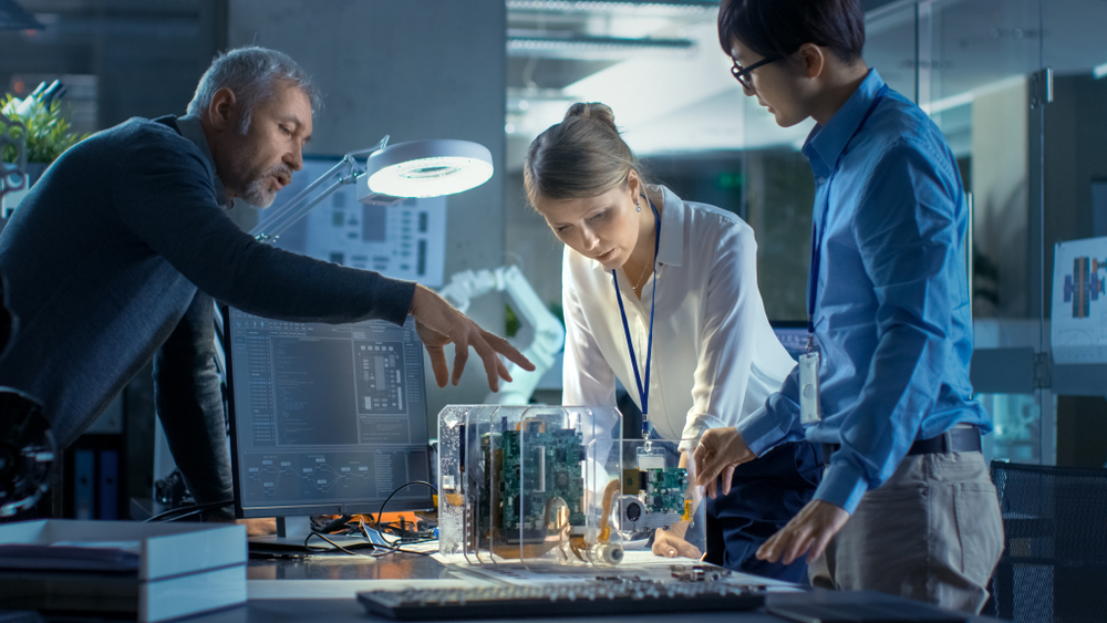 Innovations in Electronic Engineering Laboratory Education