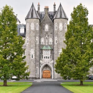 Maynooth&nbsp;University John &&nbsp;Pat Hume Doctoral Awards